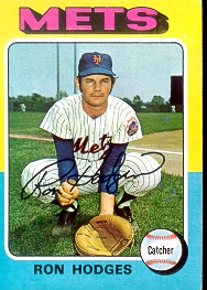1975 Topps Baseball Cards      134     Ron Hodges